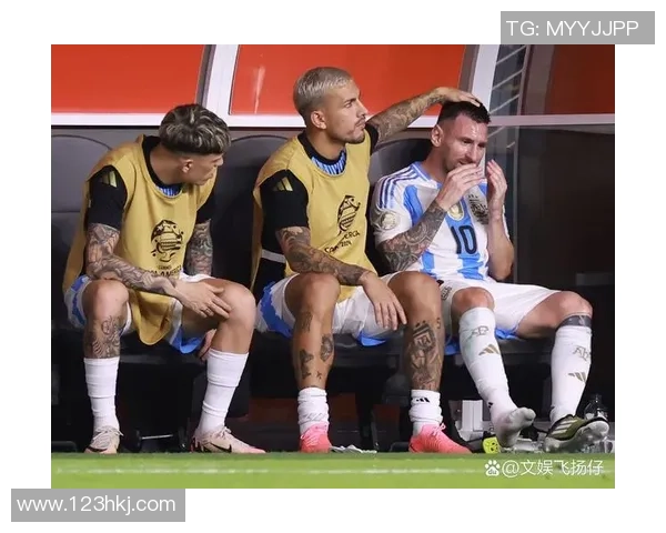 感动人心的足球明星背后的故事与激情瞬间